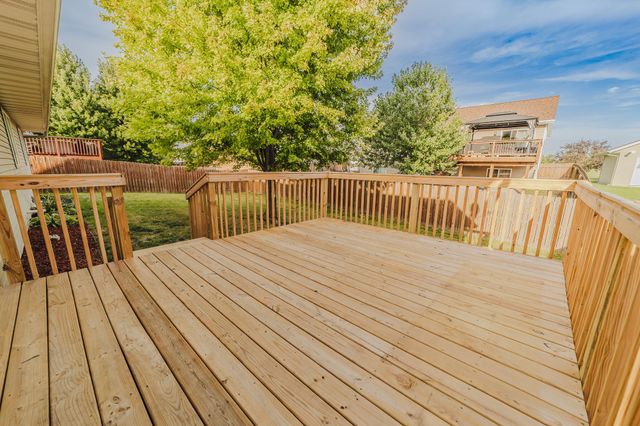 113 Timberwolf Court, Mankato, MN 56001