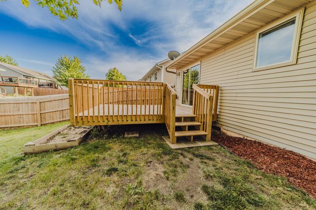113 Timberwolf Court, Mankato, MN 56001