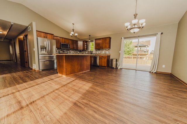113 Timberwolf Court, Mankato, MN 56001