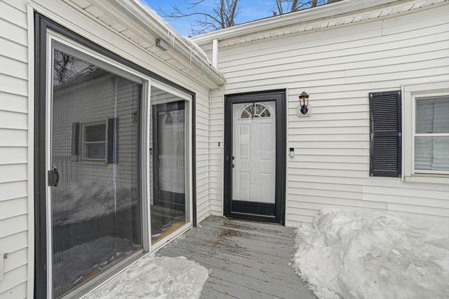 2 Chestnut Terrace, Lynn, MA 01902