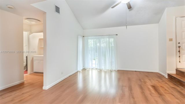 2071 Champions Way, North Lauderdale, FL 33068