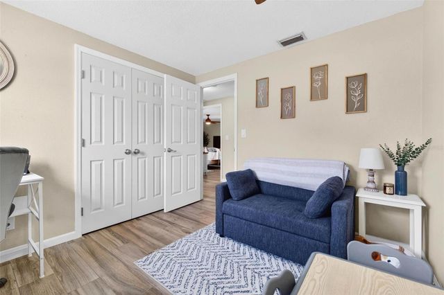 5900 BAYOU GRANDE BOULEVARD NE, St Petersburg, FL 33703