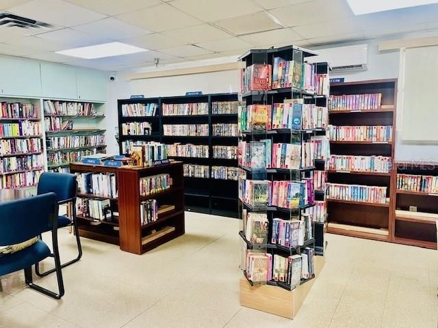 1601 MIDLOTHIAN STREET, Sarasota, FL 34234