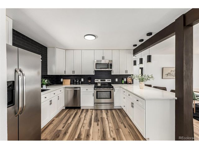 2731 Roosevelt Ave, Thornton, CO 80229