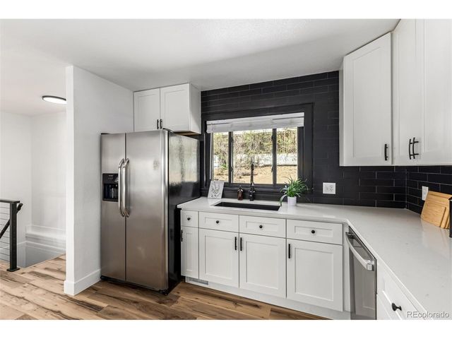 2731 Roosevelt Ave, Thornton, CO 80229