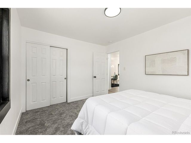 2731 Roosevelt Ave, Thornton, CO 80229