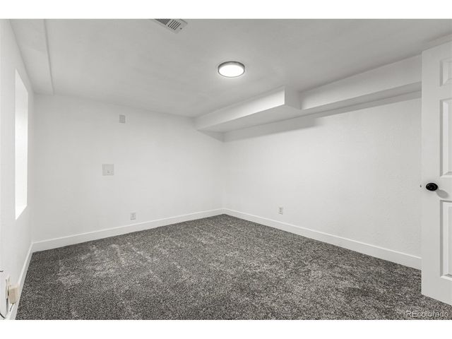 2731 Roosevelt Ave, Thornton, CO 80229