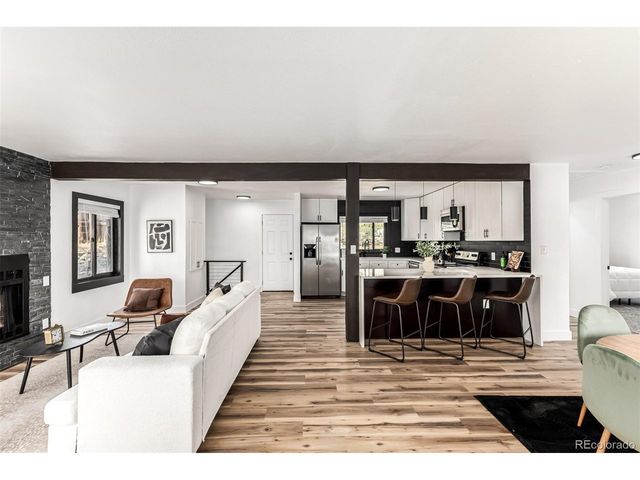 2731 Roosevelt Ave, Thornton, CO 80229