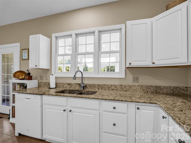 207 Sugar Hollow Road, Hendersonville, NC 28739