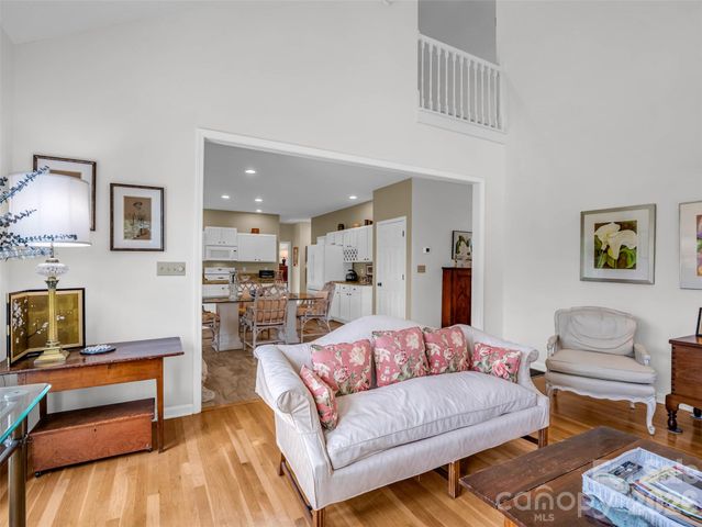 207 Sugar Hollow Road, Hendersonville, NC 28739