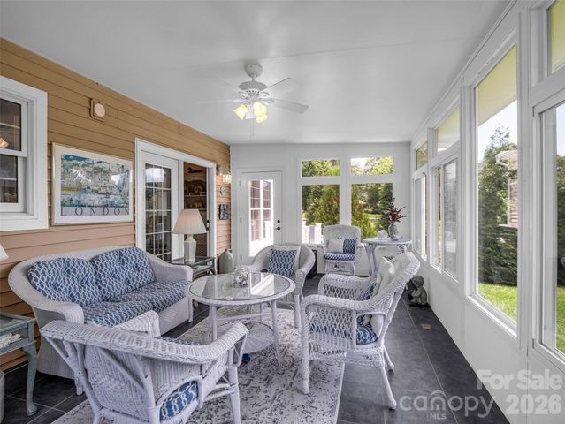 207 Sugar Hollow Road, Hendersonville, NC 28739