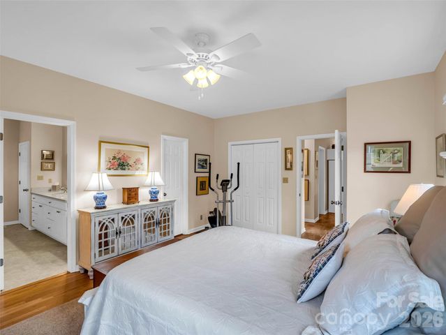 207 Sugar Hollow Road, Hendersonville, NC 28739