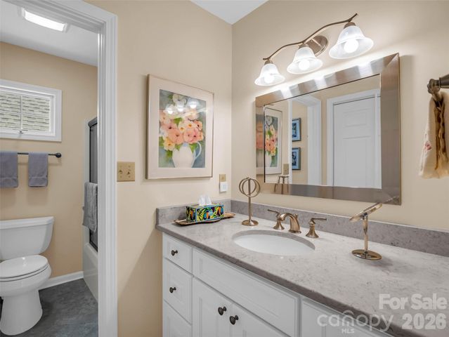 207 Sugar Hollow Road, Hendersonville, NC 28739