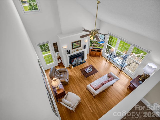 207 Sugar Hollow Road, Hendersonville, NC 28739