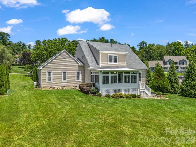 207 Sugar Hollow Road, Hendersonville, NC 28739