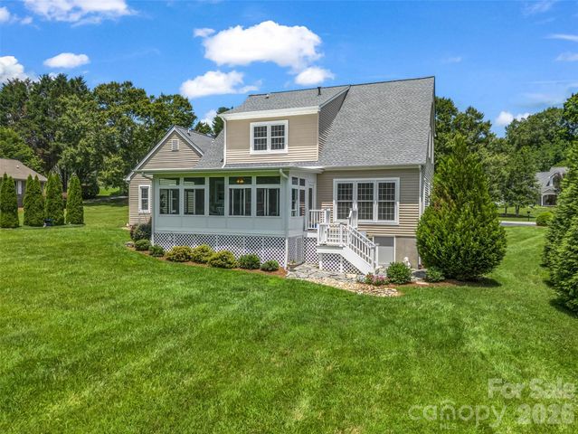 207 Sugar Hollow Road, Hendersonville, NC 28739
