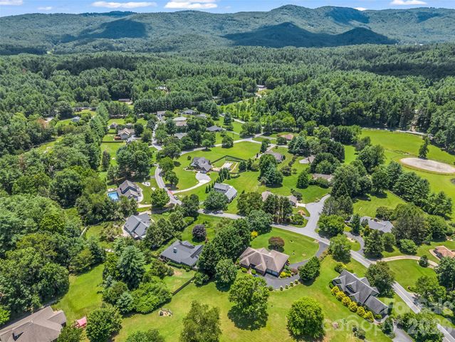 207 Sugar Hollow Road, Hendersonville, NC 28739