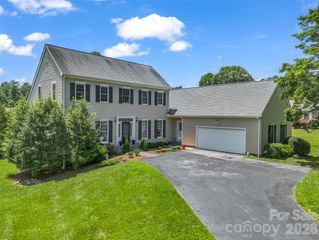 207 Sugar Hollow Road, Hendersonville, NC 28739