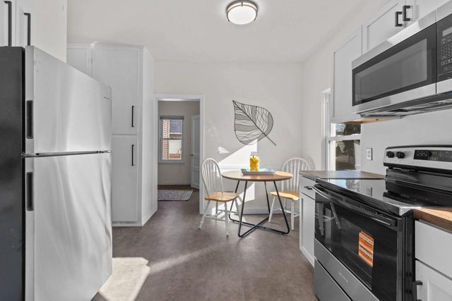 1830 S ONEIDA STREET, Appleton, WI 54915