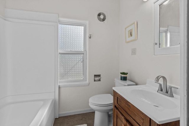 1830 S ONEIDA STREET, Appleton, WI 54915