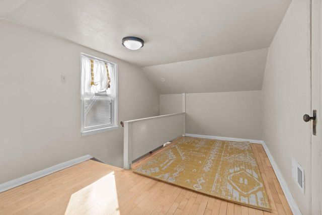 1830 S ONEIDA STREET, Appleton, WI 54915