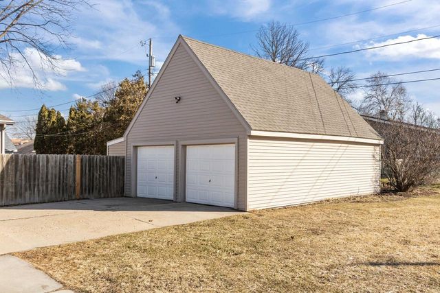 1830 S ONEIDA STREET, Appleton, WI 54915