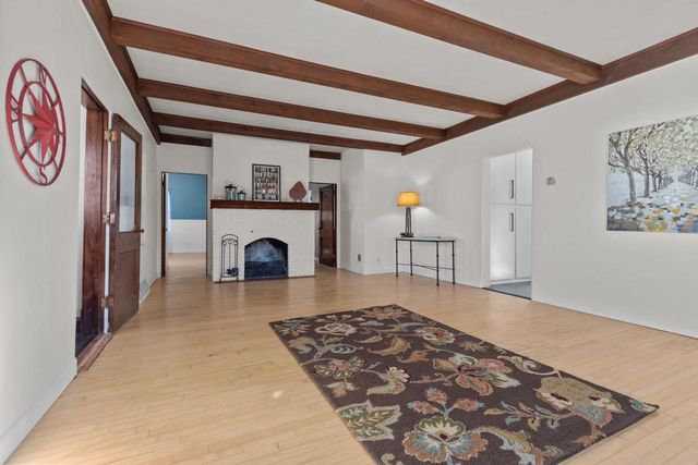 1830 S ONEIDA STREET, Appleton, WI 54915