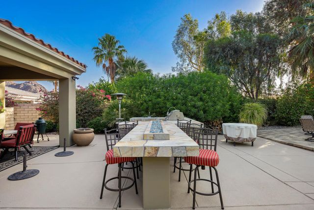 48532 Big Horn Drive, La Quinta, CA 92253