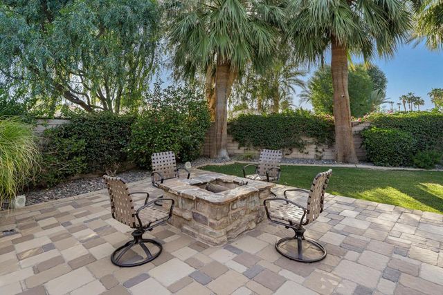 48532 Big Horn Drive, La Quinta, CA 92253