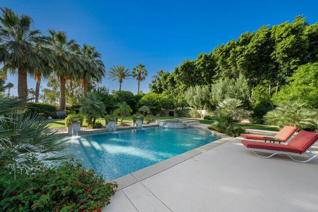 48532 Big Horn Drive, La Quinta, CA 92253