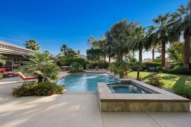 48532 Big Horn Drive, La Quinta, CA 92253