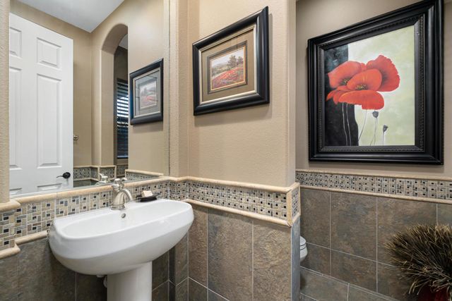 48532 Big Horn Drive, La Quinta, CA 92253