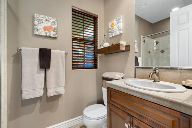 48532 Big Horn Drive, La Quinta, CA 92253