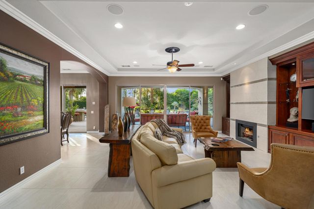 48532 Big Horn Drive, La Quinta, CA 92253