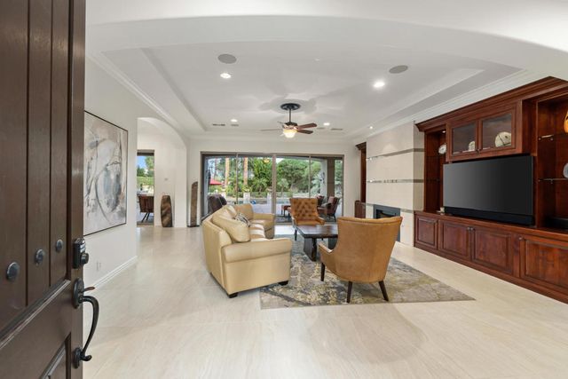 48532 Big Horn Drive, La Quinta, CA 92253