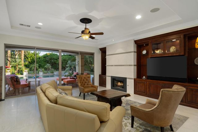 48532 Big Horn Drive, La Quinta, CA 92253