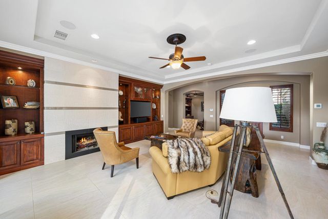 48532 Big Horn Drive, La Quinta, CA 92253