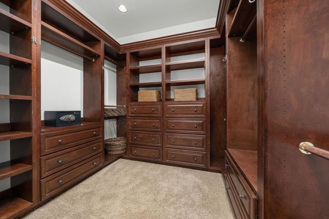 48532 Big Horn Drive, La Quinta, CA 92253