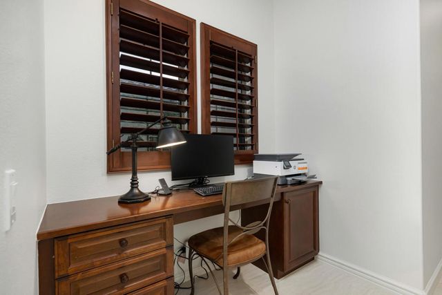 48532 Big Horn Drive, La Quinta, CA 92253