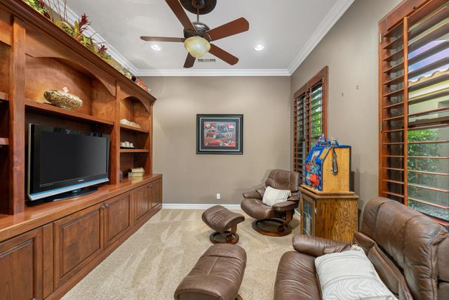 48532 Big Horn Drive, La Quinta, CA 92253