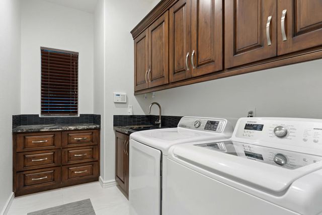 48532 Big Horn Drive, La Quinta, CA 92253