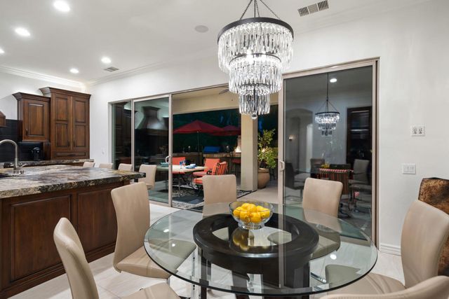 48532 Big Horn Drive, La Quinta, CA 92253