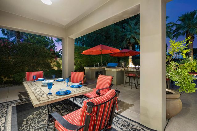 48532 Big Horn Drive, La Quinta, CA 92253