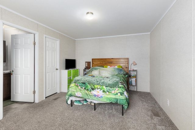 360 E Tuttle Road 121, Ionia City, MI 48846