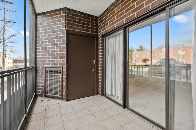 5600 Munhall Rd. 203, Squirrel Hill, PA 15217