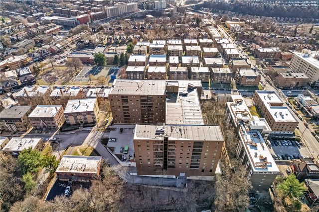 5600 Munhall Rd. 203, Squirrel Hill, PA 15217