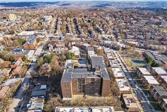 5600 Munhall Rd. 203, Squirrel Hill, PA 15217