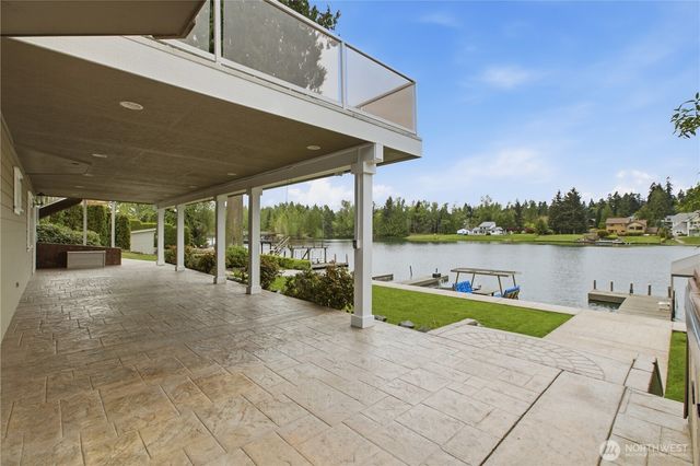 4452 185th Avenue E, Lake Tapps, WA 98391