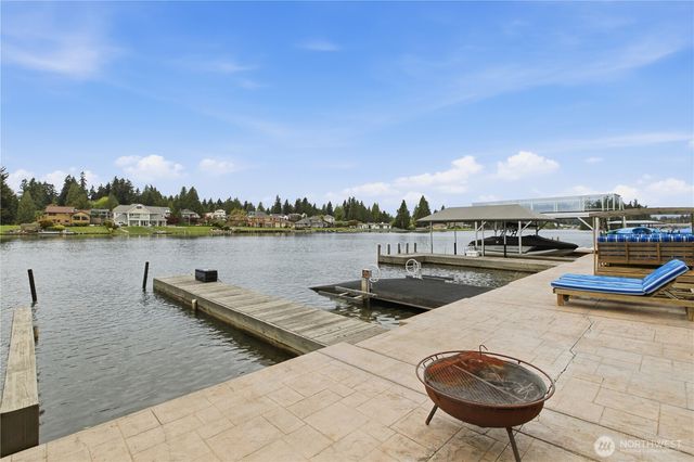 4452 185th Avenue E, Lake Tapps, WA 98391
