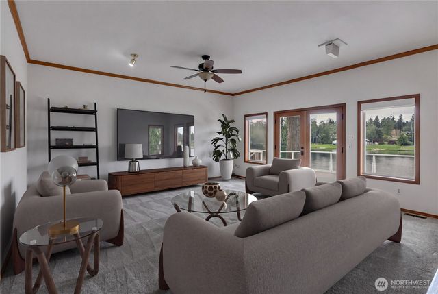 4452 185th Avenue E, Lake Tapps, WA 98391